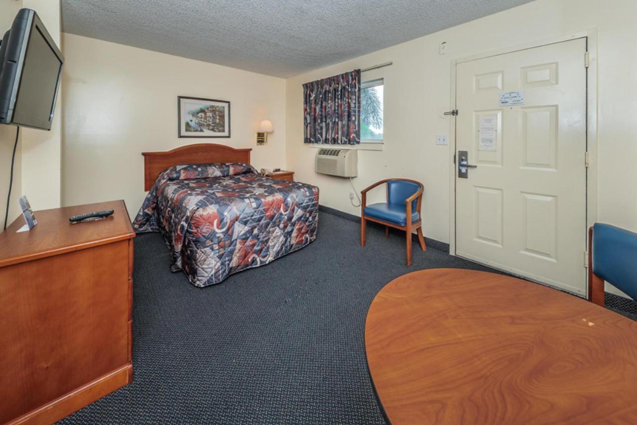 Tampa Bay Extended Stay Hotel 라르고 외부 사진